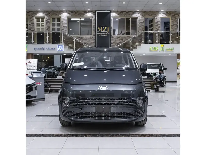Hyundai Staria 2025