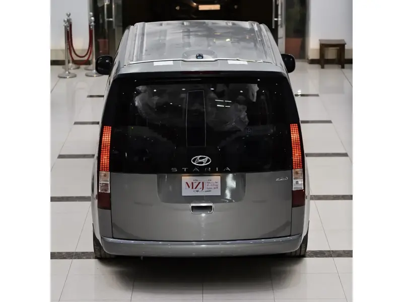 Hyundai Staria 2025