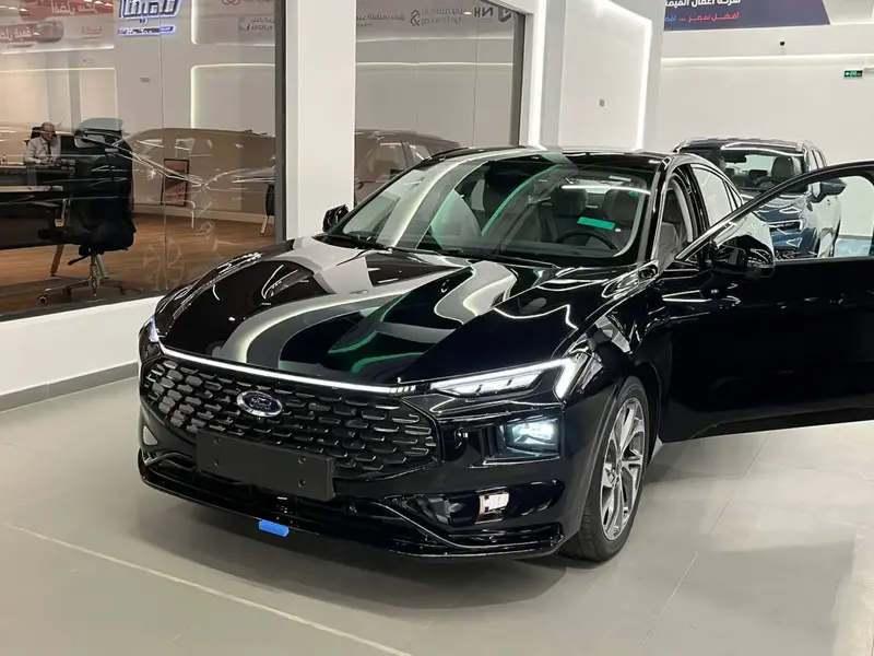 Ford Taurus 2025