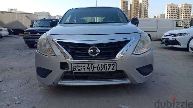 Nissan Sunny 2018