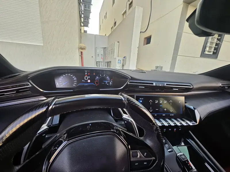 Discover undefined undefined Exterior Interior Images.Find all aspects and details of cars.