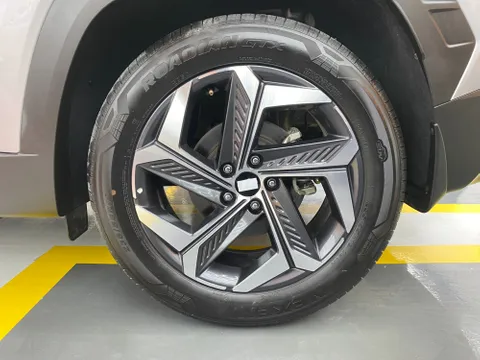 New Hyundai Tucson 2.0L Mid FWD 2023