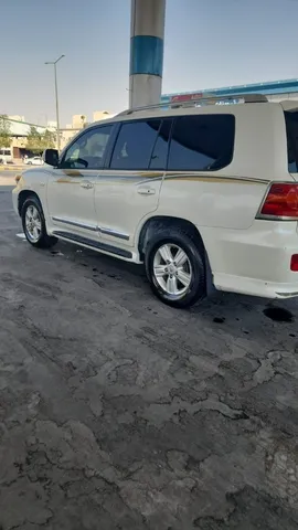 Toyota Land Cruiser 2015