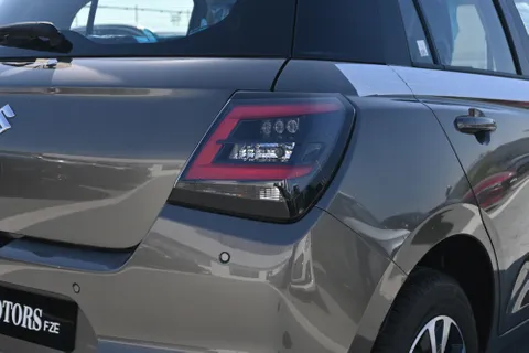 Discover undefined undefined Exterior Interior Images.Find all aspects and details of cars.