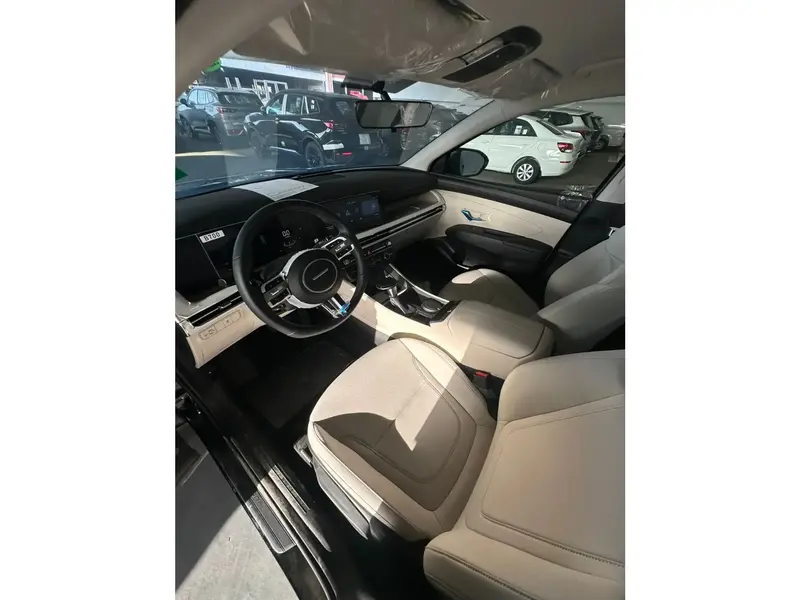 Discover undefined undefined Exterior Interior Images.Find all aspects and details of cars.