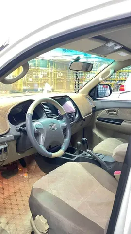 Discover undefined undefined Exterior Interior Images.Find all aspects and details of cars.