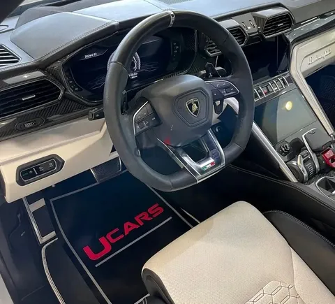 Discover undefined undefined Exterior Interior Images.Find all aspects and details of cars.