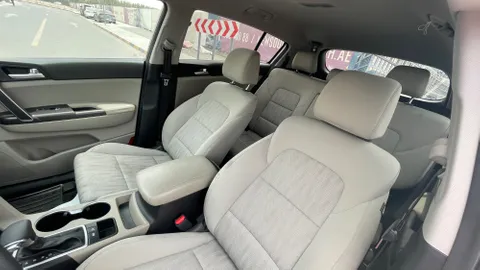 Kia Sportage 2.0L MPI LX AWD 2020