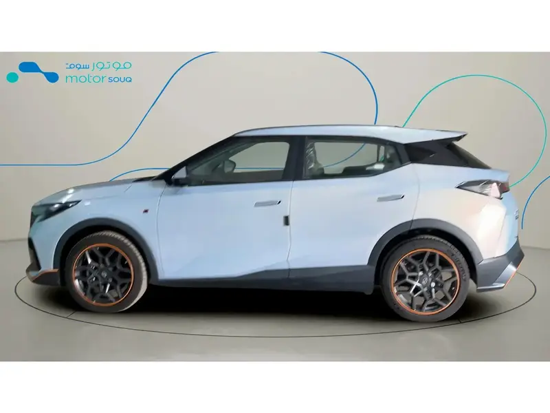 Discover undefined undefined Exterior Interior Images.Find all aspects and details of cars.