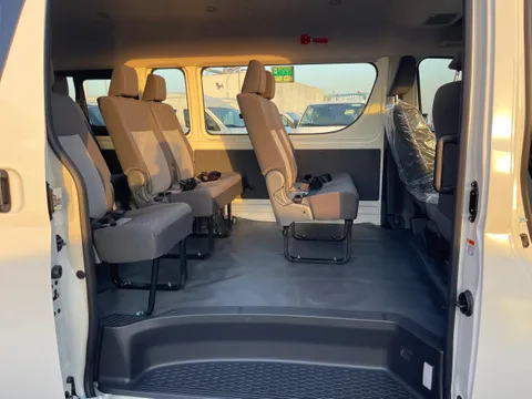 New Toyota Hiace 3.5L high roof commuter (13 seater) 2025