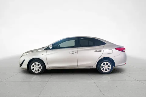 Discover undefined undefined Exterior Interior Images.Find all aspects and details of cars.