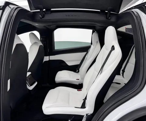 Tesla Model X Plaid AWD 2023