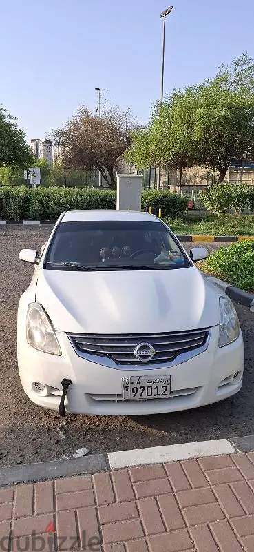 نيسان ألتيما 2011