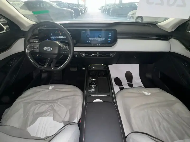 Ford Taurus 2025