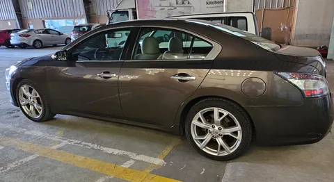 Discover undefined undefined Exterior Interior Images.Find all aspects and details of cars.