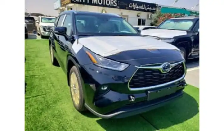 toyota toyota-highlander image Toyota Highlander Toyota Highlander 2.5 Hybrid Full option head of display
