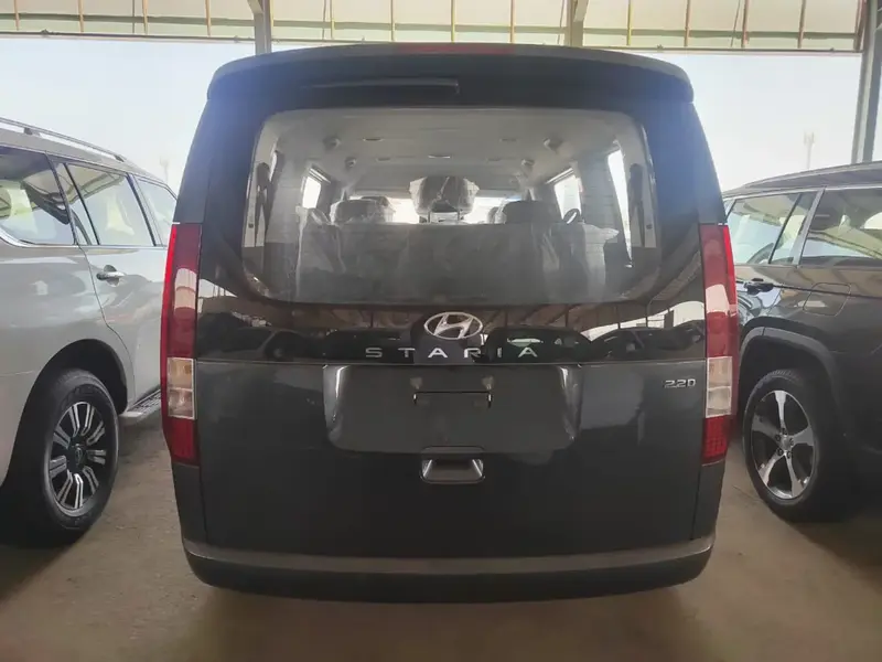 Hyundai Staria 2025