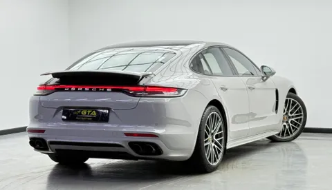 Porsche Panamera 3.0L Base 2021