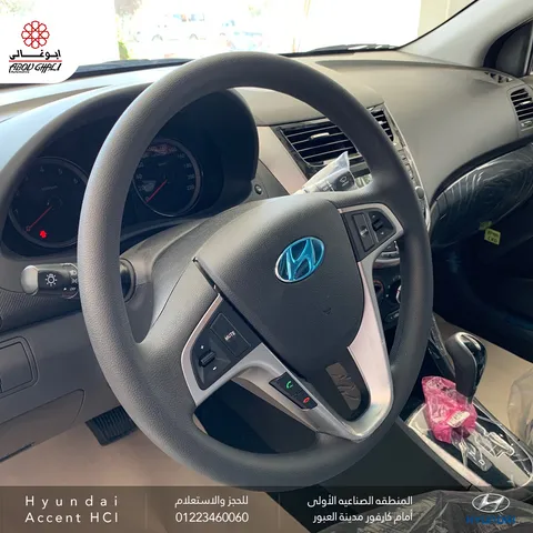 Discover undefined undefined Exterior Interior Images.Find all aspects and details of cars.