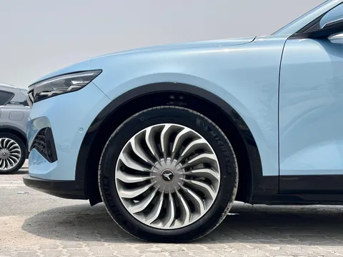 Discover undefined undefined Exterior Interior Images.Find all aspects and details of cars.