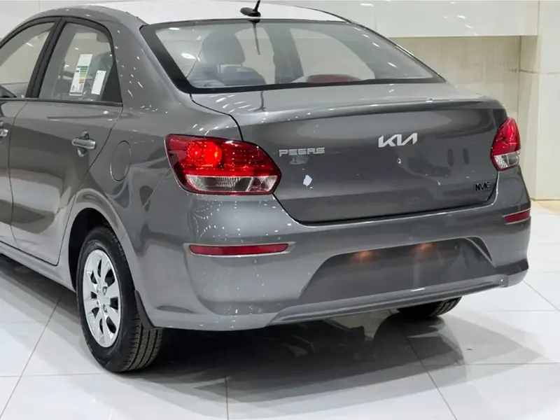 KIA Pegas 2025