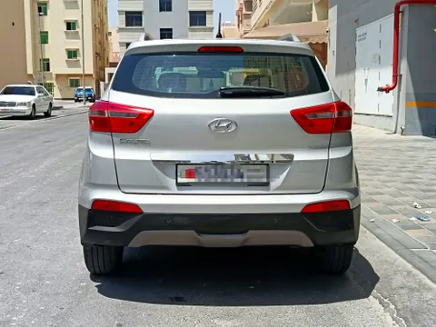 Discover undefined undefined Exterior Interior Images.Find all aspects and details of cars.
