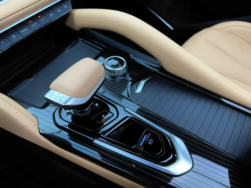 Geely MONJARO 2024