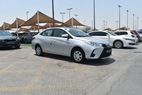 Toyota Yaris 1.5L SE 2022