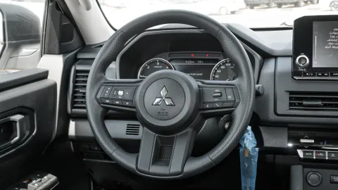 New Mitsubishi L200 2.5L Double Cab GLS 4WD 2024