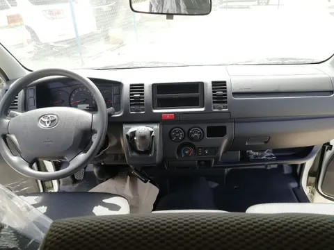 New Toyota Hiace 2.5L Commuter M/T 2024
