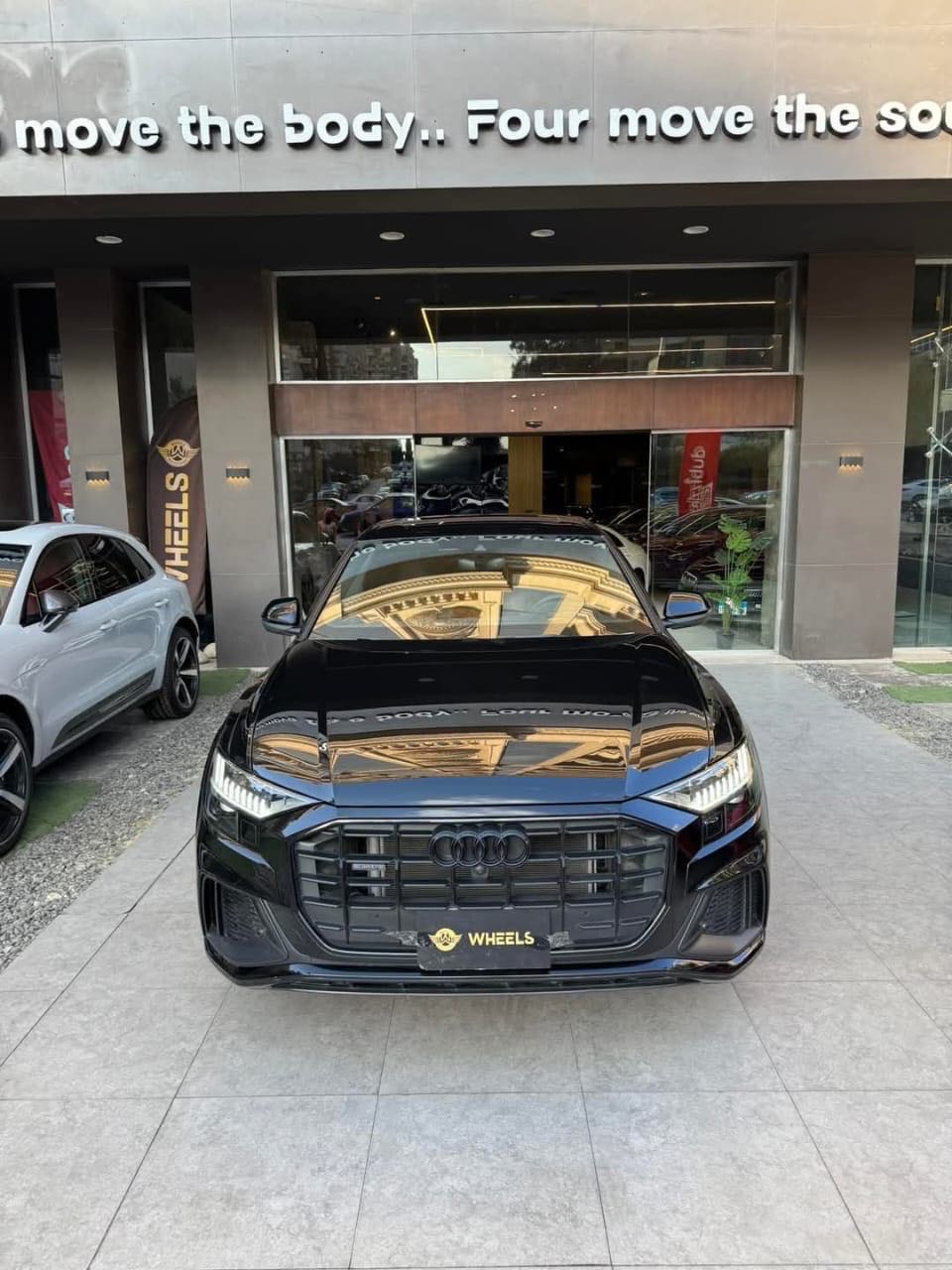 Audi Q8 2023