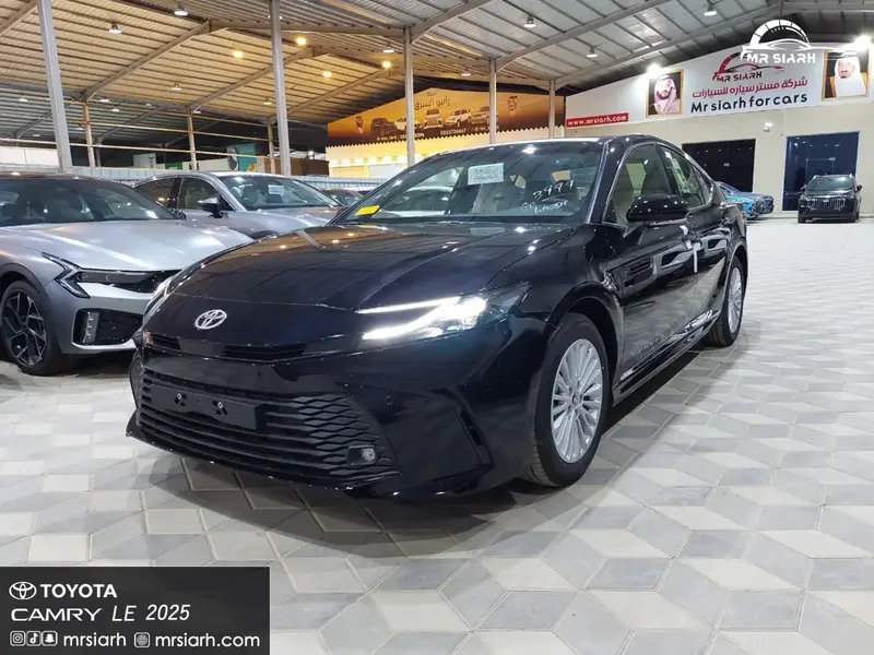 Toyota Camry 2025