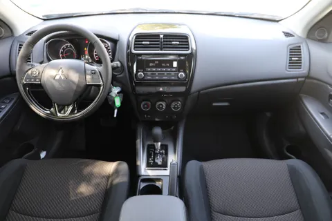 Discover undefined undefined Exterior Interior Images.Find all aspects and details of cars.
