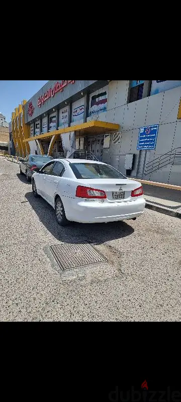 ميتسوبيشي جالانت 2010