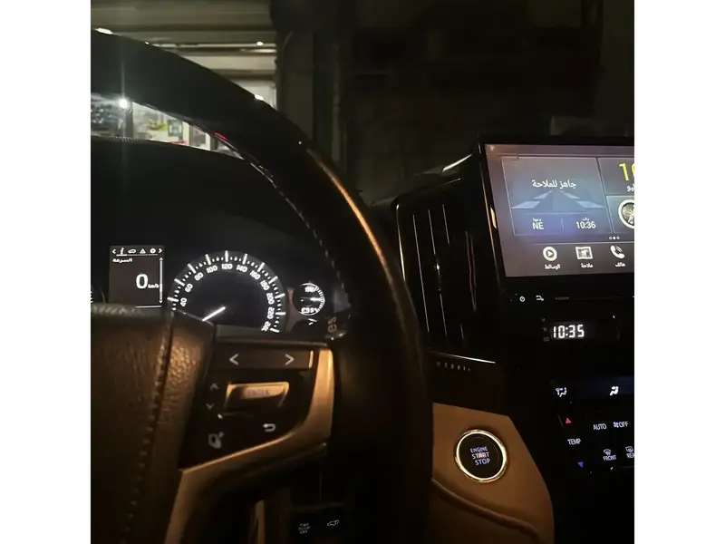 Toyota Land Cruiser Wagon 2020