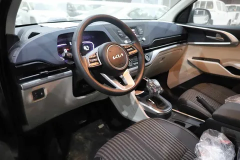 Discover undefined undefined Exterior Interior Images.Find all aspects and details of cars.