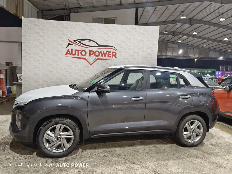 Discover undefined undefined Exterior Interior Images.Find all aspects and details of cars.