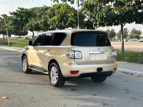 Discover undefined undefined Exterior Interior Images.Find all aspects and details of cars.