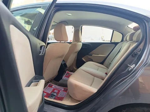Discover undefined undefined Exterior Interior Images.Find all aspects and details of cars.