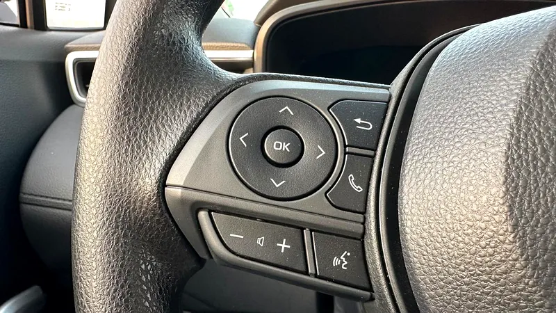 تويوتا كورولا كروس 2025