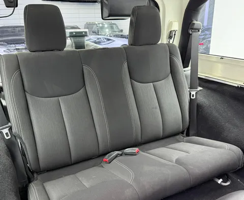 Jeep Wrangler 3.6L V6 Sahara 2-Door 2015