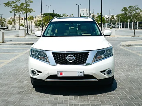 Discover undefined undefined Exterior Interior Images.Find all aspects and details of cars.
