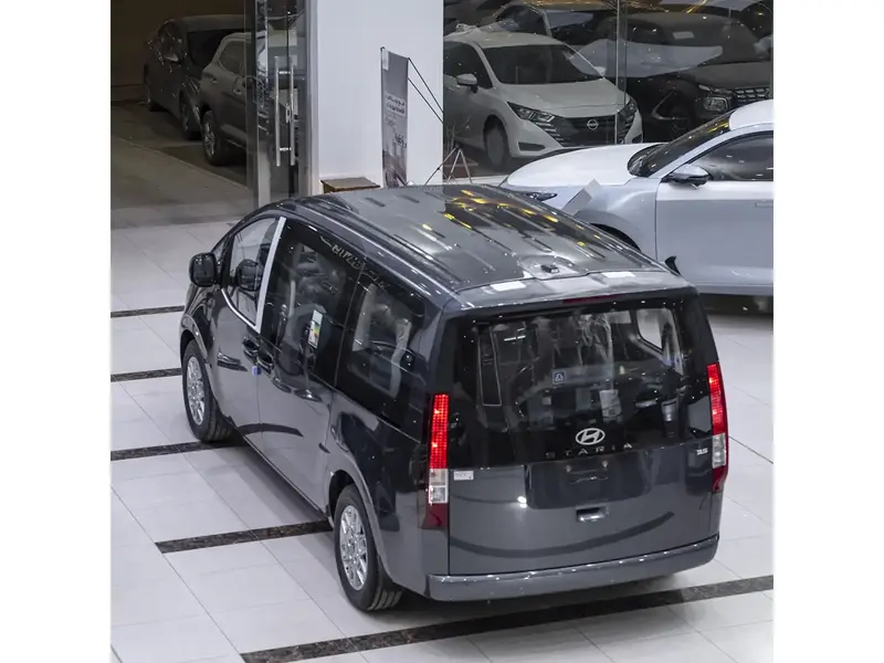 Hyundai Staria 2025