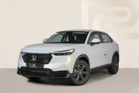 Discover undefined undefined Exterior Interior Images.Find all aspects and details of cars.