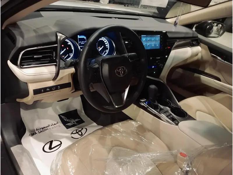 Toyota Camry 2024
