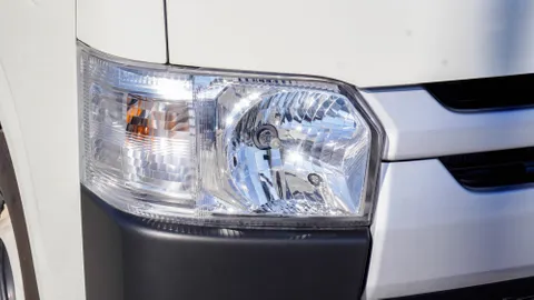 Discover undefined undefined Exterior Interior Images.Find all aspects and details of cars.