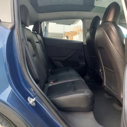 Tesla Model Y Standard Range 2023
