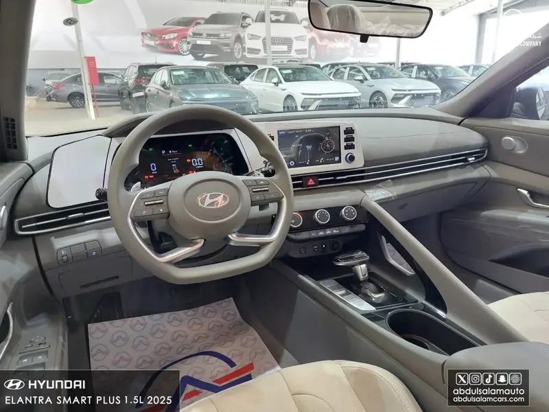 Hyundai Elantra 2025