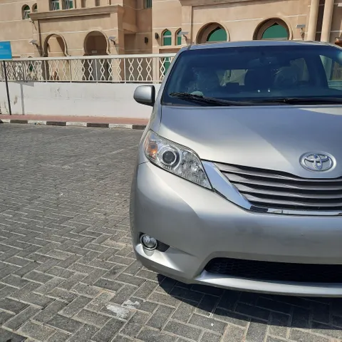 Toyota Sienna 2017