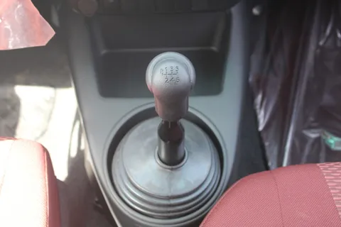 New Toyota Hilux 2.4L Double Cab 4x4 2025